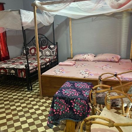 Lake Natron Maasai Guesthouse Mtowabaga 외부 사진